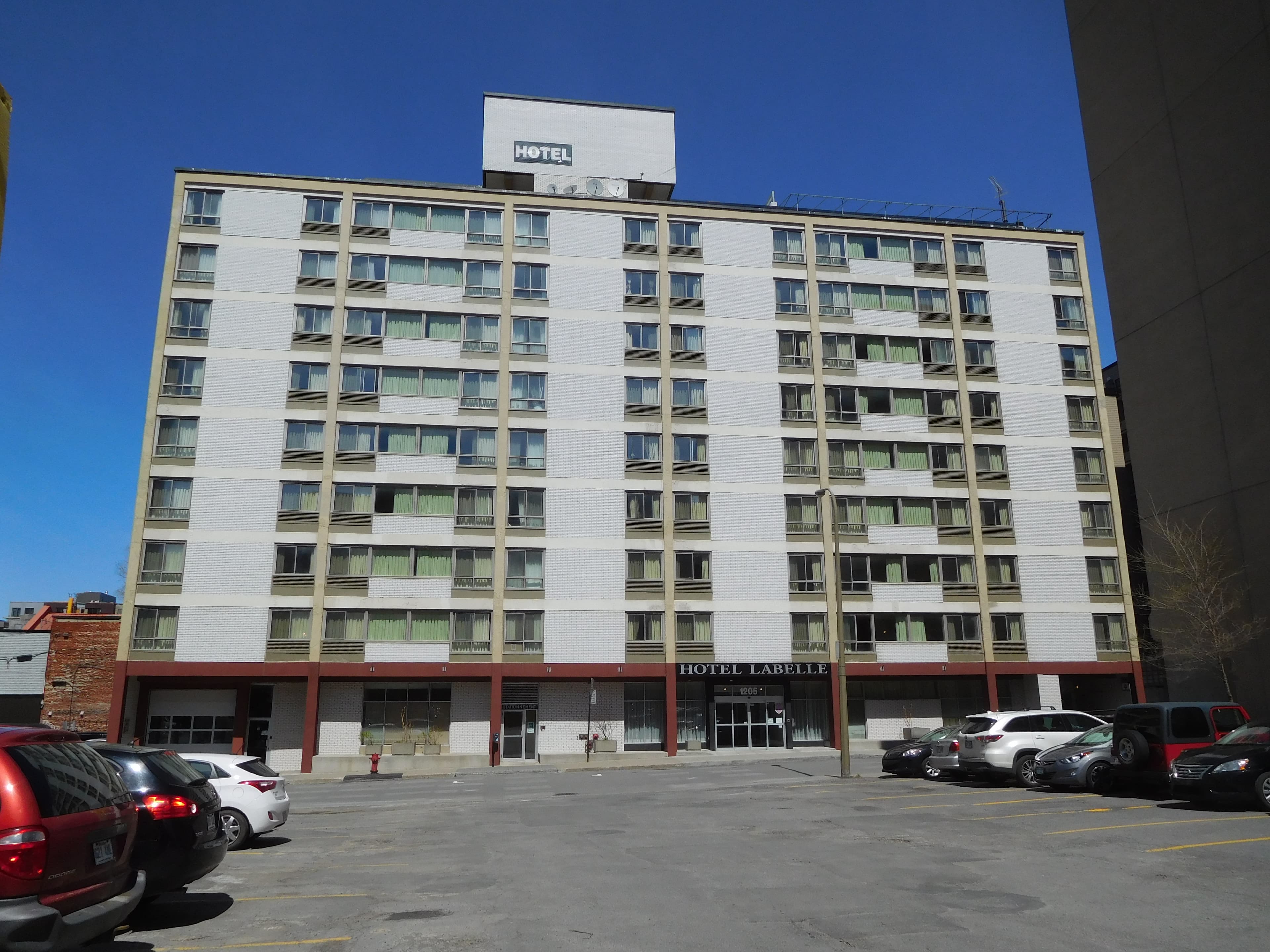 Hotel les Suites Labelle