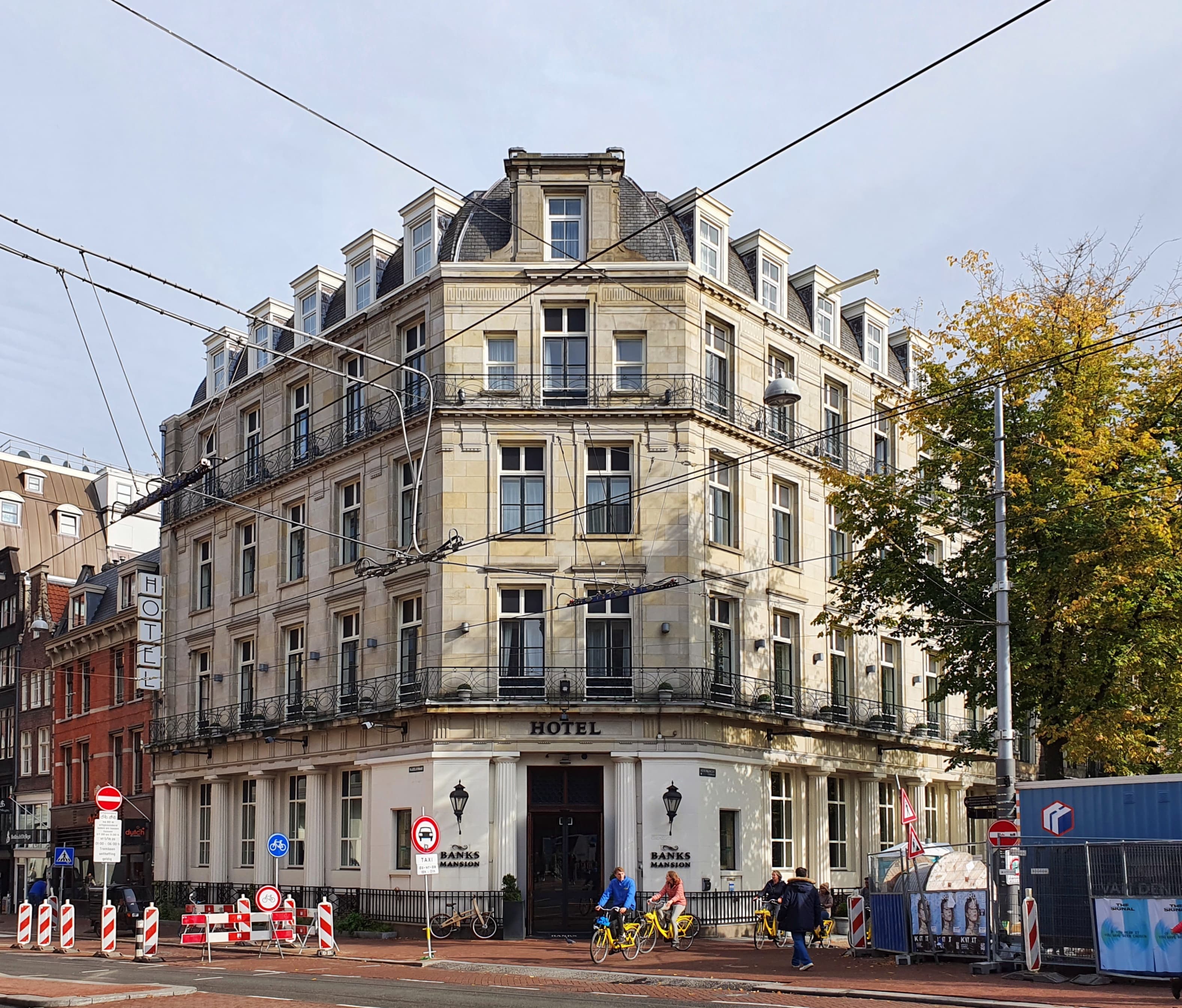 Banks Mansion