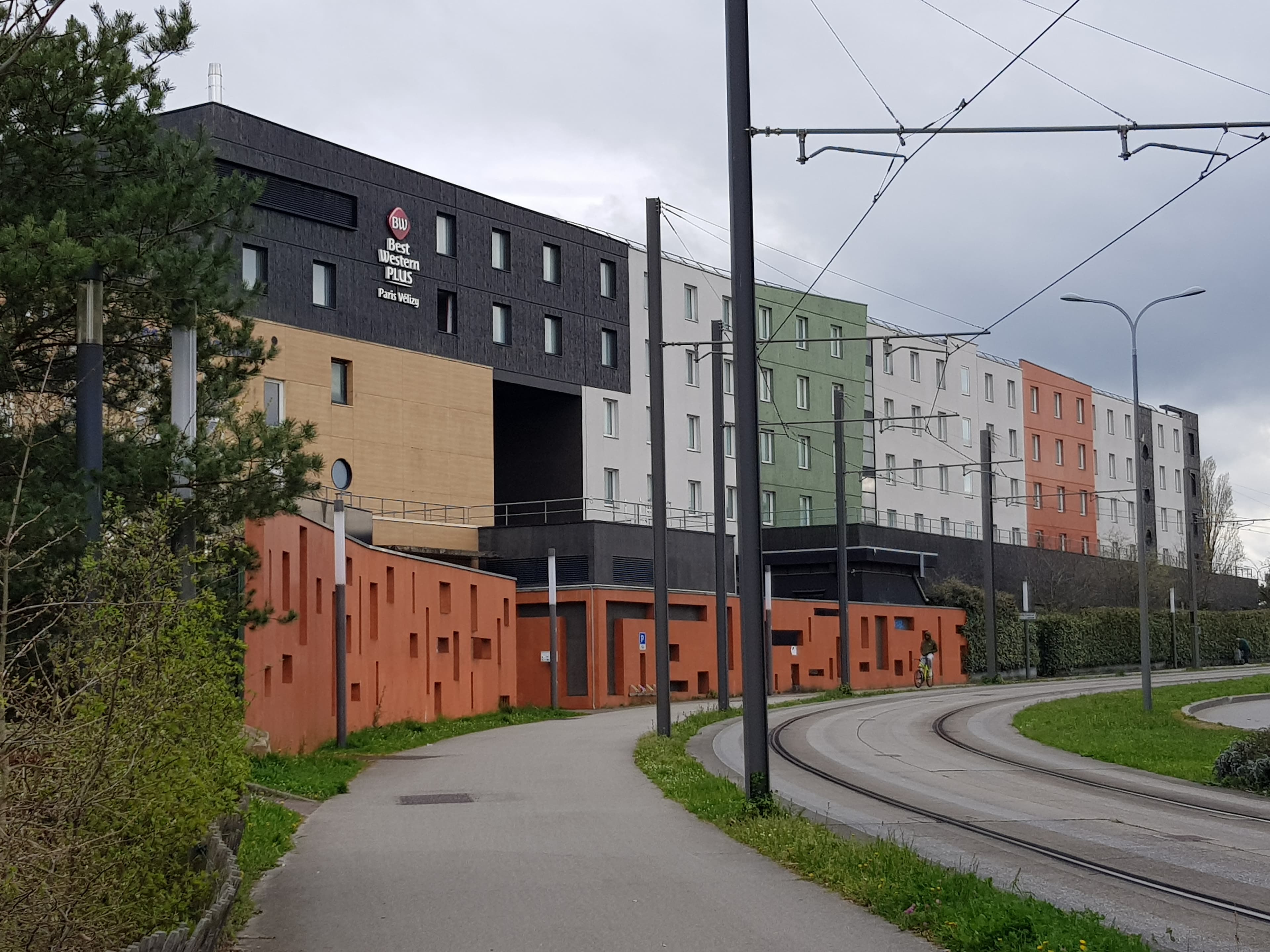 BEST WESTERN PLUS PARIS VELIZY