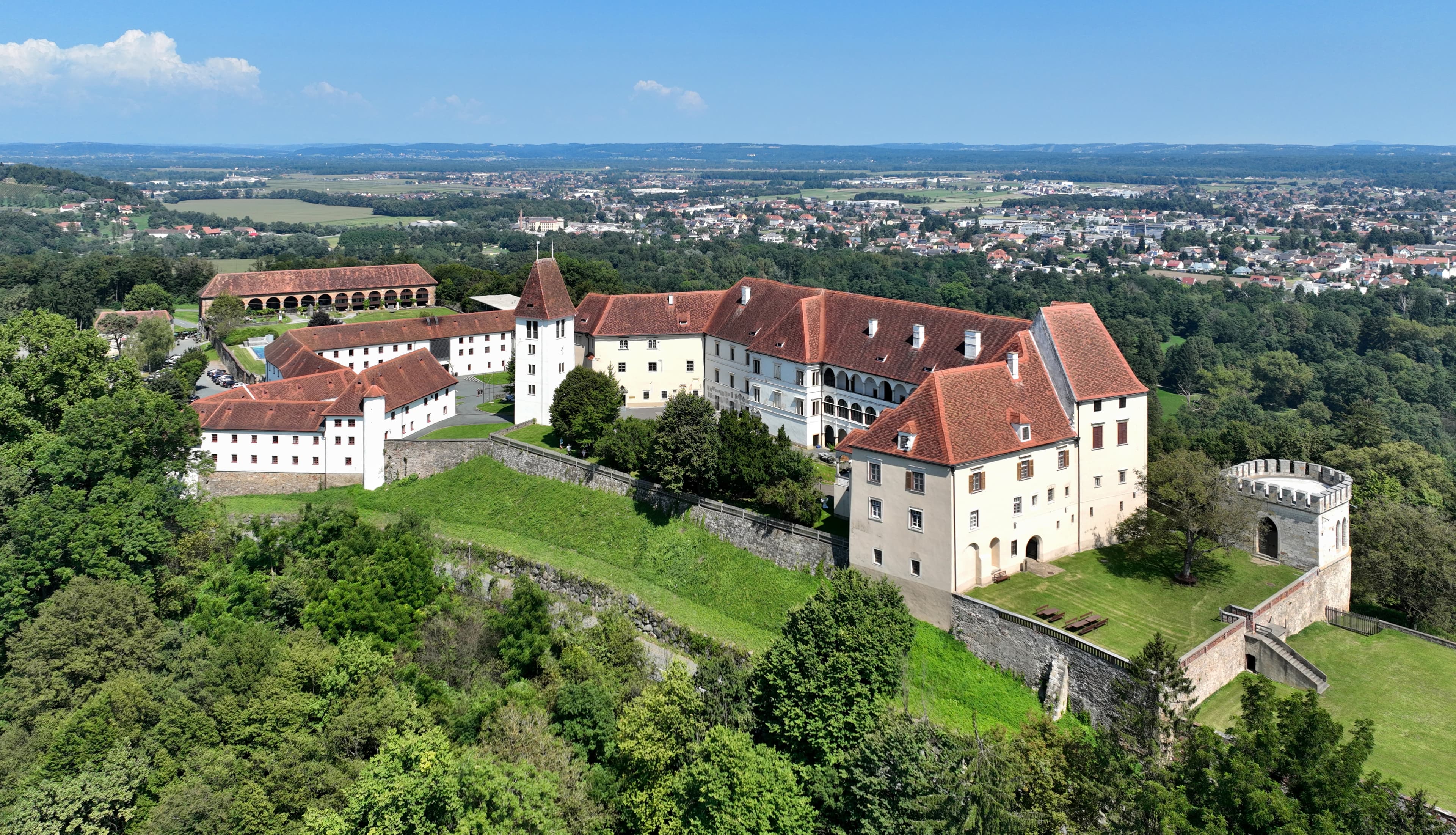 Hotel SCHLOSS SEGGAU